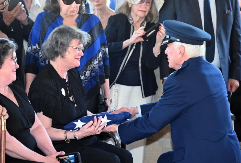 Who Can Join MOWW? Membership Eligibility for Officers, Veterans, and Descendants
